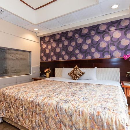 Yi Pin Business Hotel Taoyuan Eksteriør bilde