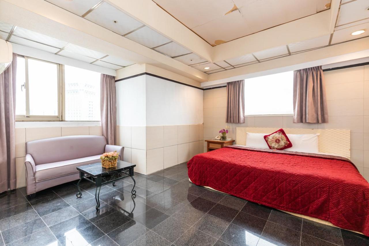Yi Pin Business Hotel Taoyuan Eksteriør bilde