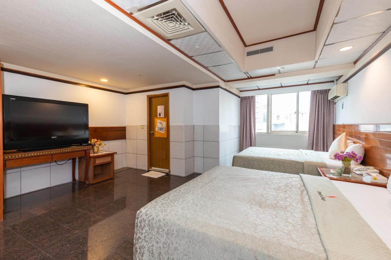 Yi Pin Business Hotel Taoyuan Eksteriør bilde