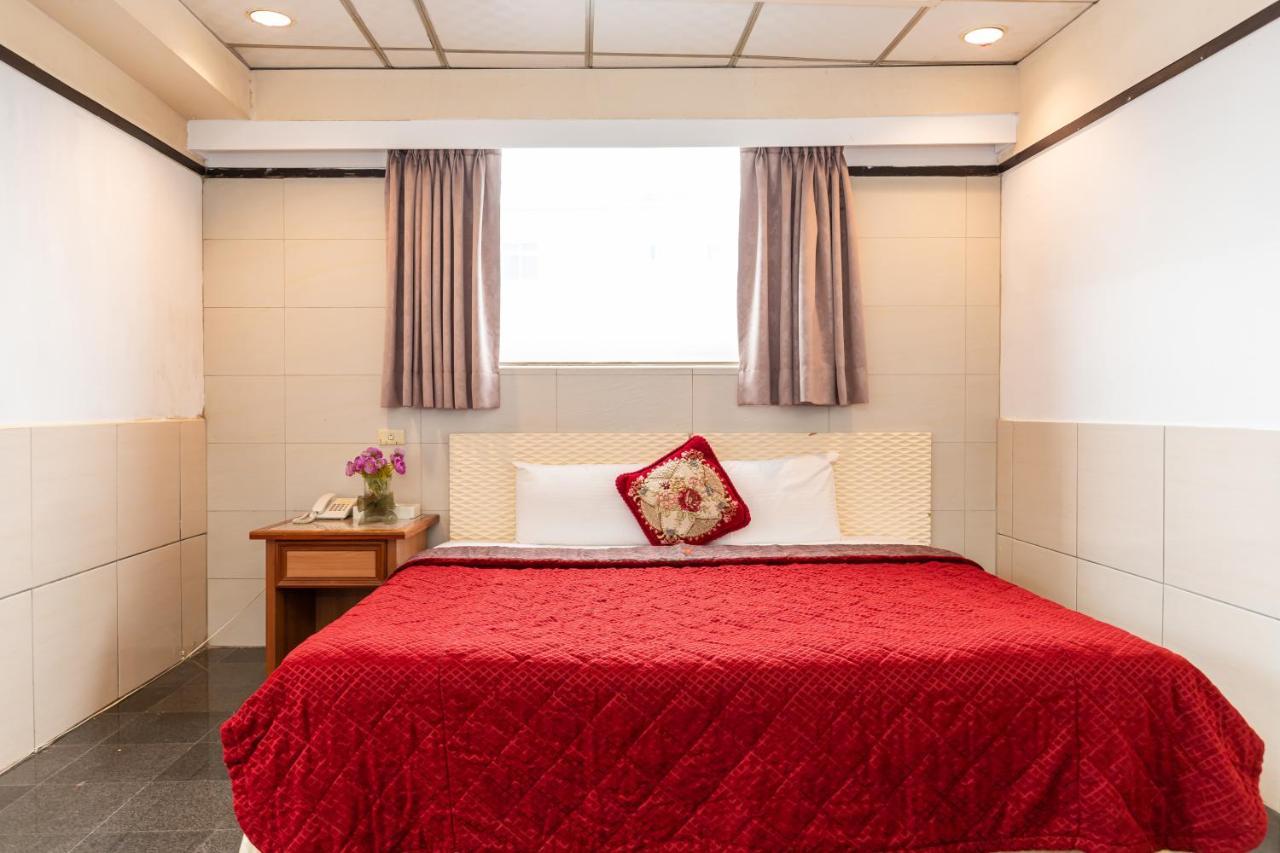 Yi Pin Business Hotel Taoyuan Eksteriør bilde