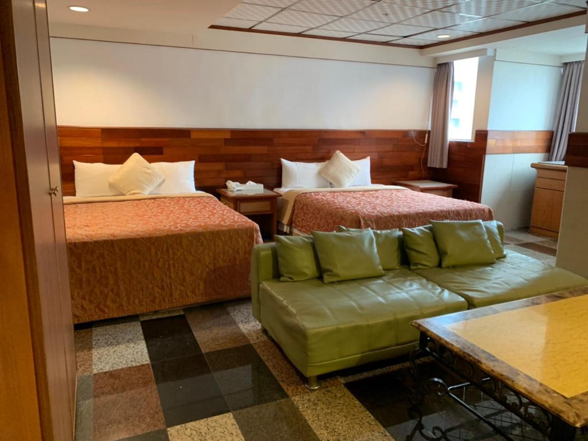 Yi Pin Business Hotel Taoyuan Eksteriør bilde